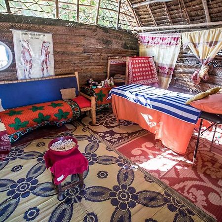 Ndame Beach Lodge Paje Eksteriør billede