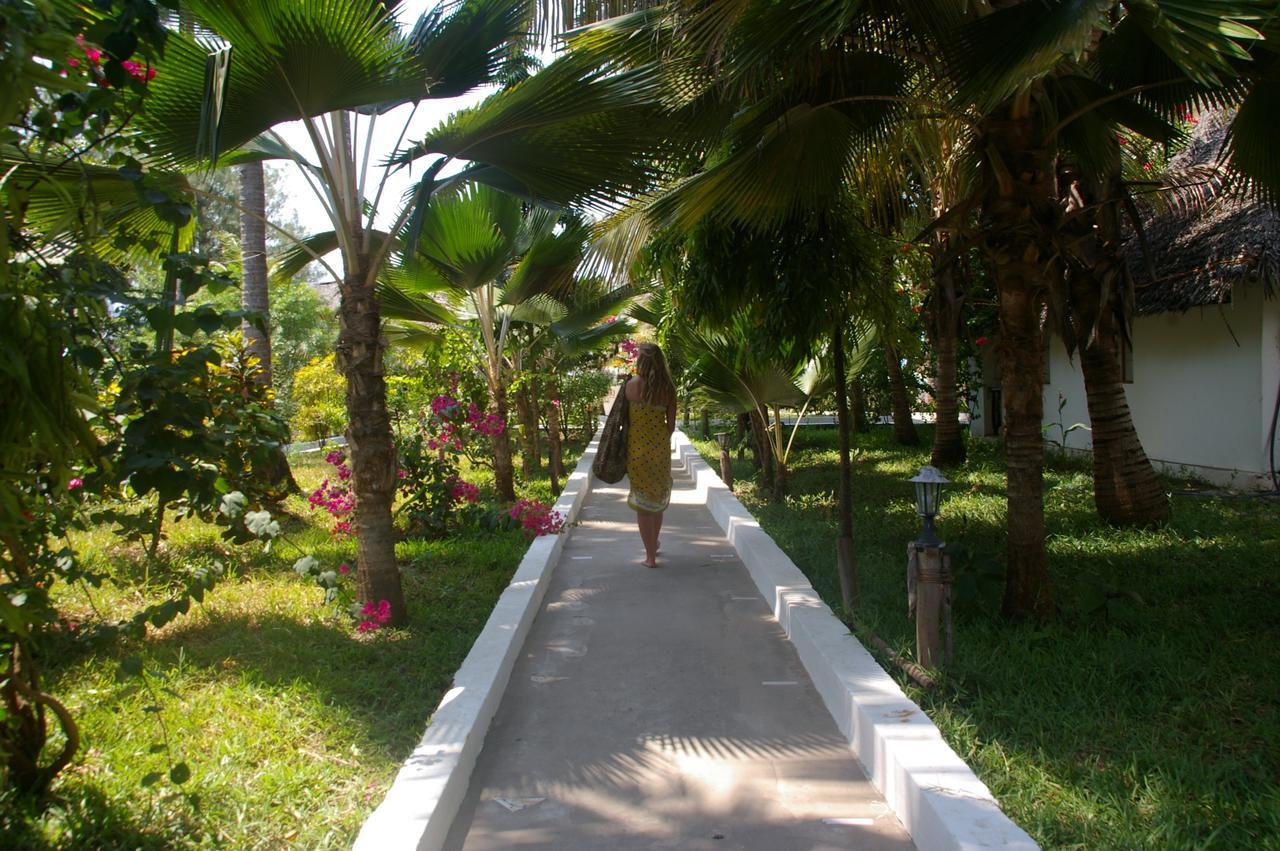 Ndame Beach Lodge Paje Eksteriør billede