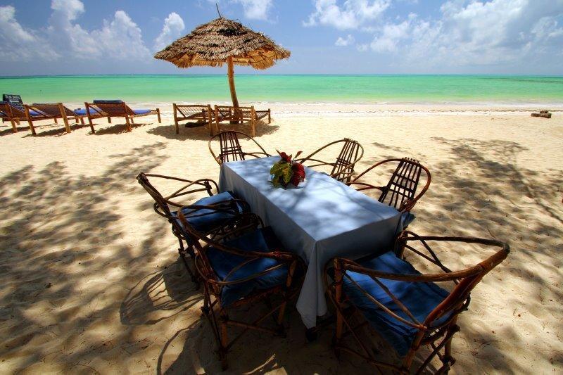 Ndame Beach Lodge Paje Eksteriør billede