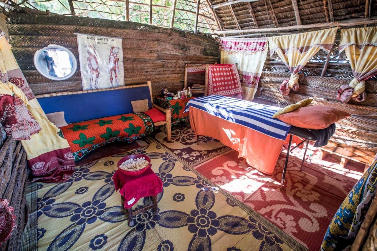 Ndame Beach Lodge Paje Eksteriør billede